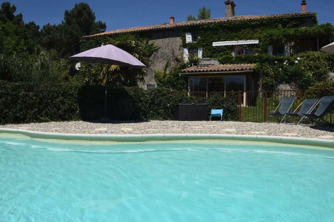 Hotel Ombre Bleue Du Figuier, Ailhon Exterior foto